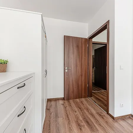 Universo Cordia Bb9 -with Balcony In Cozy Area * בודפשט