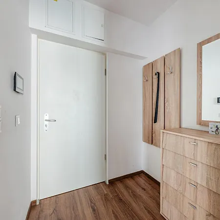 Universo Cordia Bb9 -with Balcony In Cozy Area