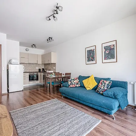 Апартаменты Universo Cordia Bb9 -with Balcony In Cozy Area *