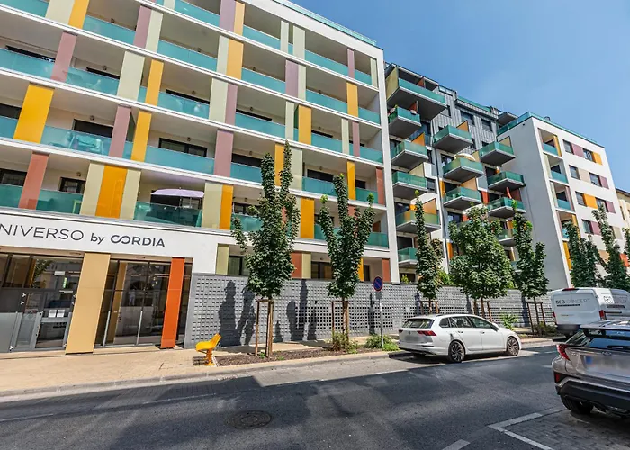 Universo Cordia Bb9 -with Balcony In Cozy Area Appartement