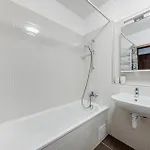 アパート Universo Cordia Bb9 -with Balcony In Cozy Area ブダペスト