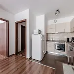 アパート Universo Cordia Bb9 -with Balcony In Cozy Area ブダペスト